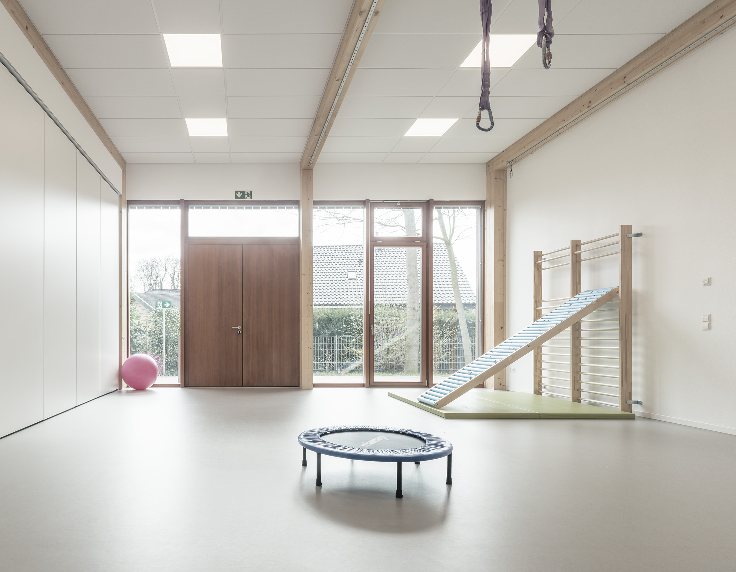 Kindergarten in Wietmarschen-Lohne von Krämer + Susok Architekten, fotografiert von Marco Maria Dresen
